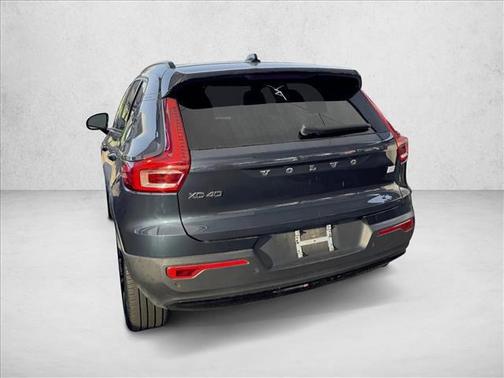 2022 Volvo XC40 Recharge Pure Electric P8 Twin Plus