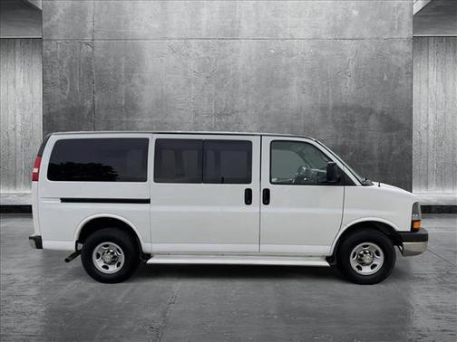 2014 Chevrolet Express 3500 LT