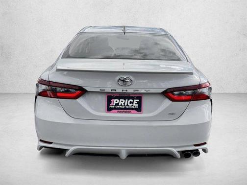 Ice Edge 2024 Toyota Camry SE