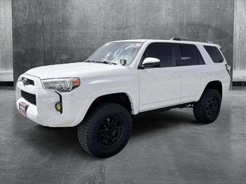 2016 Toyota 4Runner SR5