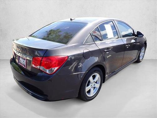 Taupe Gray Metallic 2011 Chevrolet Cruze LT