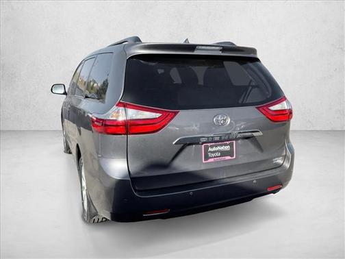 2016 Toyota Sienna Limited