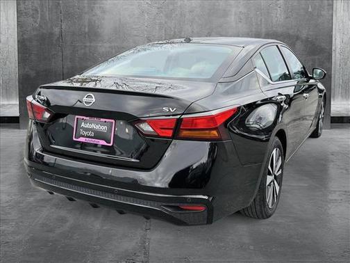 2022 Nissan Altima 2.5 SV