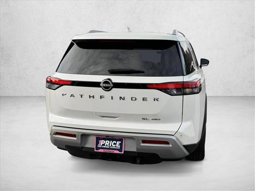 2024 Nissan Pathfinder SL 4WD