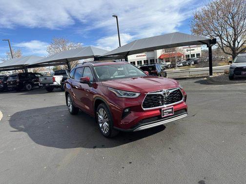 2026 Toyota Highlander Platinum