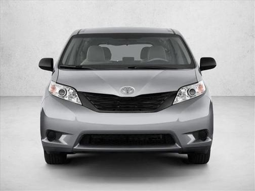 2014 Toyota Sienna LE