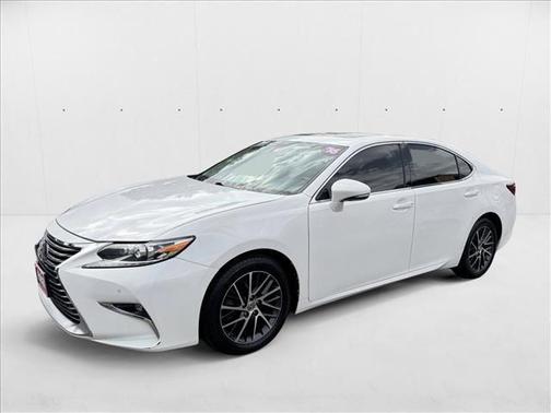 2016 Lexus ES 350 Base