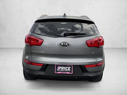 Mineral Silver 2016 Kia Sportage EX