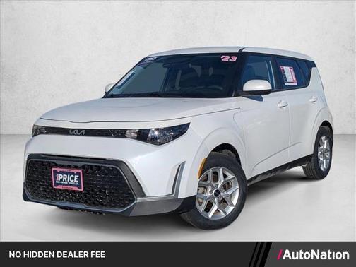 Snow White Pearl 2023 Kia Soul LX