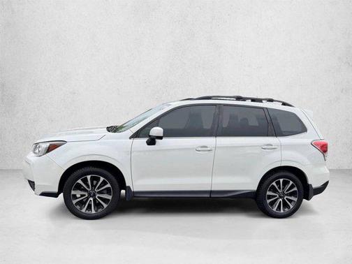 Crystal White Pearl 2017 Subaru Forester 2.0XT Premium