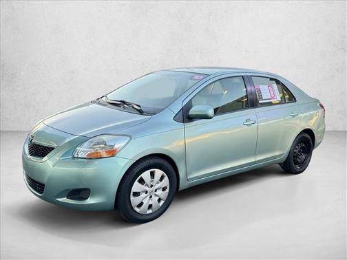 2010 Toyota Yaris Base