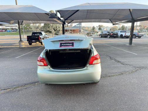 2010 Toyota Yaris Base