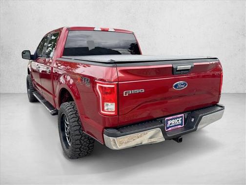 Ruby Red Metallic Tinted Clearcoat 2017 Ford F-150 XLT