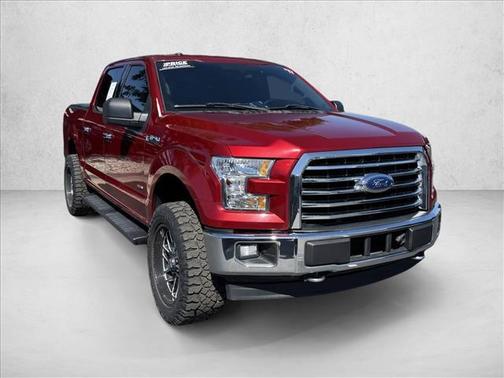 Ruby Red Metallic Tinted Clearcoat 2017 Ford F-150 XLT
