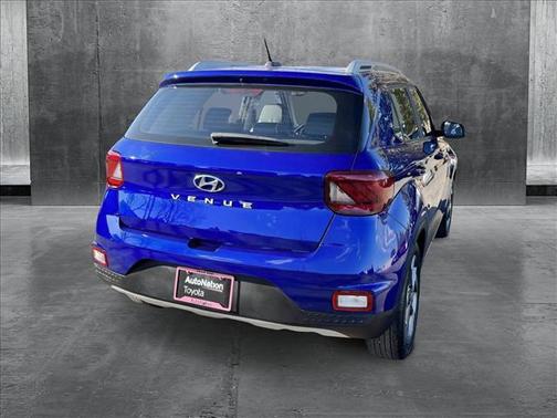 2023 Hyundai VENUE Limited