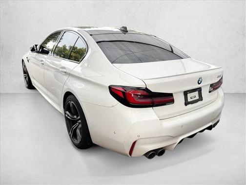 2022 BMW M5 Base