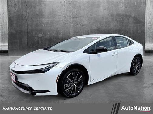 2024 Toyota Prius XLE