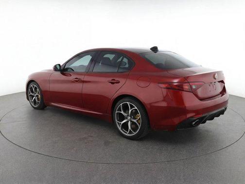 Monza Red Metallic 2018 Alfa Romeo Giulia Ti Sport