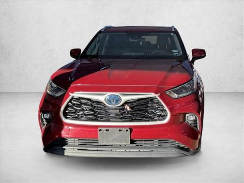 2021 Toyota Highlander Hybrid XLE