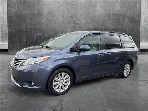2017 Toyota Sienna XLE Premium