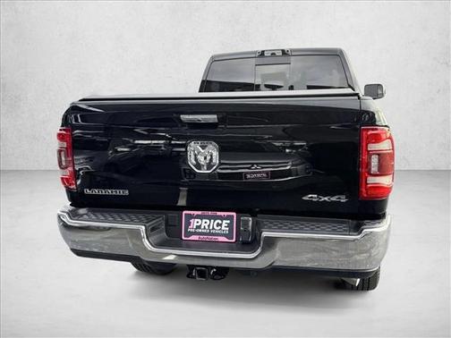 2022 RAM 2500 Laramie Crew Cab 4x4 6'4' Box