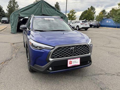 2025 Toyota Corolla Cross XLE