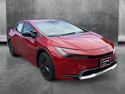 2025 Toyota Prius L