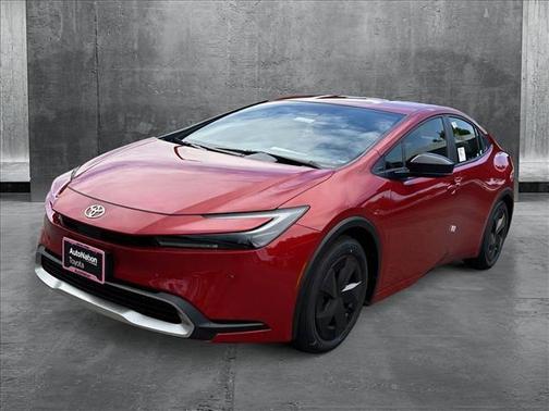 2025 Toyota Prius L