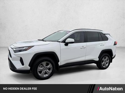 Ice Cap 2025 Toyota RAV4 XLE