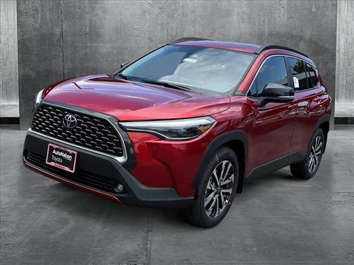 2025 Toyota Corolla Cross XLE