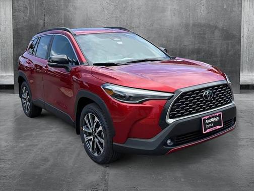 2025 Toyota Corolla Cross XLE