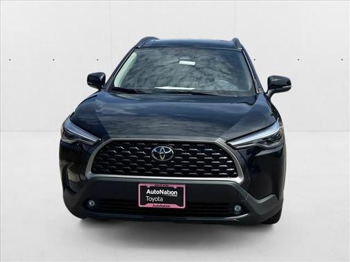 2025 Toyota Corolla Cross XLE