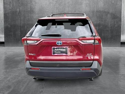 2023 Toyota RAV4 Hybrid XLE Premium