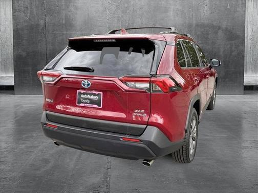 2023 Toyota RAV4 Hybrid XLE Premium