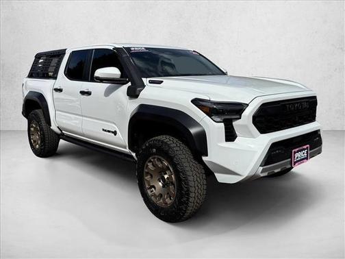2025 Toyota Tacoma Hybrid Trailhunter