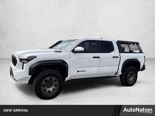 2025 Toyota Tacoma Hybrid Trailhunter