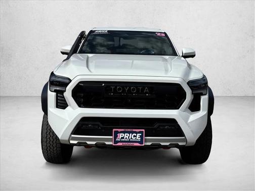 2025 Toyota Tacoma Hybrid Trailhunter