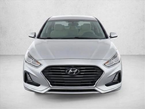 Symphony Silver 2019 Hyundai SONATA SE