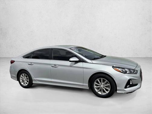 Symphony Silver 2019 Hyundai SONATA SE