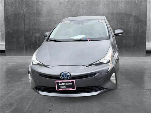 2016 Toyota Prius Three Touring