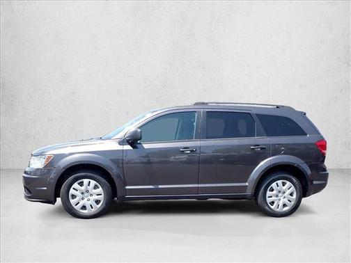 Granite Pearlcoat 2018 Dodge Journey SE