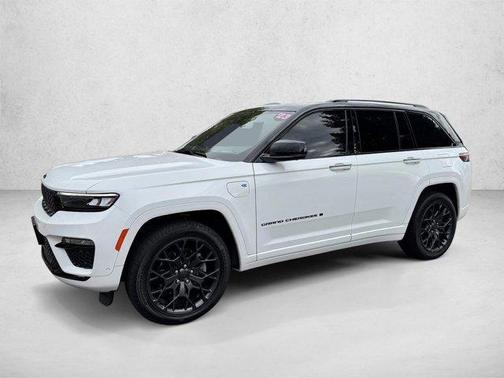Bright White Clearcoat 2023 Jeep Grand Cherokee 4xe Summit