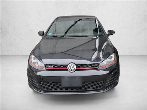 2016 Volkswagen Golf GTI 2.0T SE 4-Door