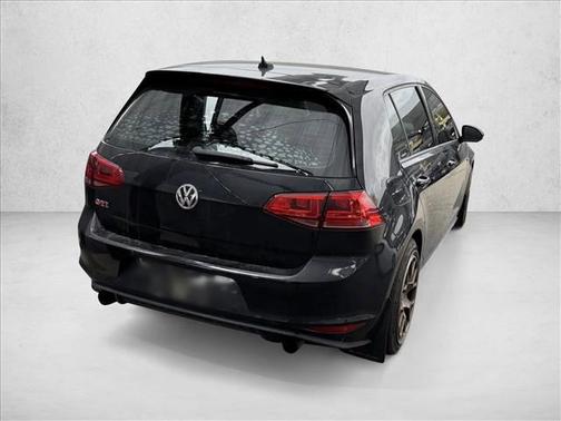 2016 Volkswagen Golf GTI 2.0T SE 4-Door