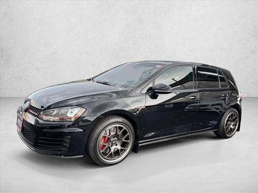 2016 Volkswagen Golf GTI 2.0T SE 4-Door