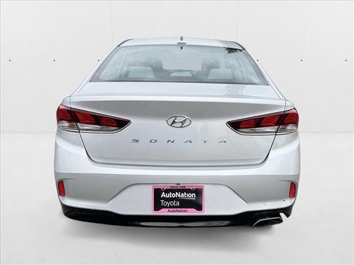 2018 Hyundai SONATA SEL