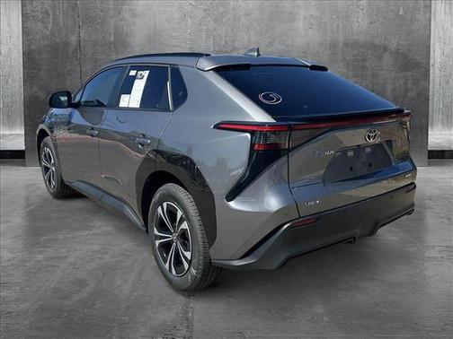 2025 Toyota bZ4X XLE