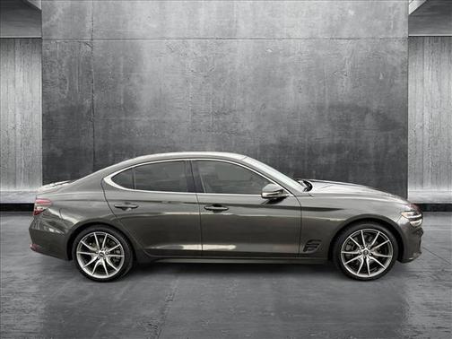 2022 Genesis G70 3.3T AWD