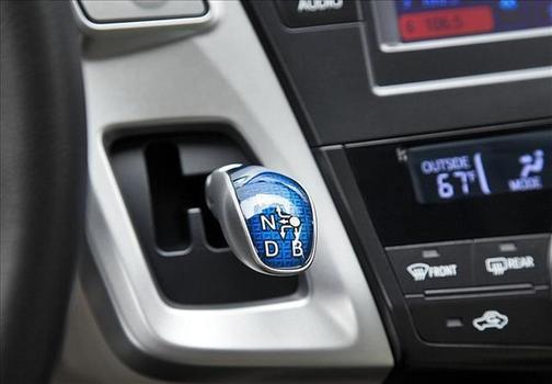 2013 Toyota Prius v Two