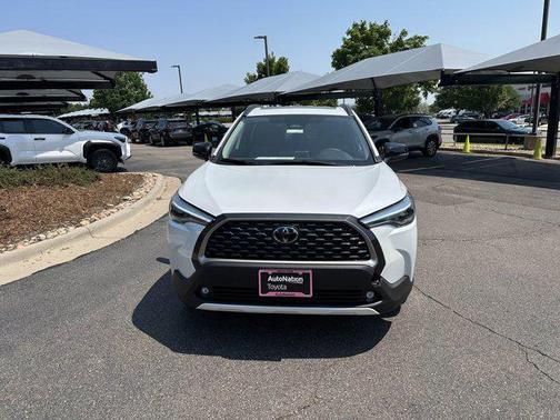 2025 Toyota Corolla Cross XLE